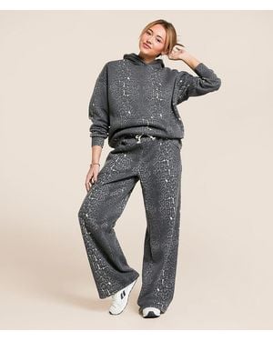 Gilded Intent Washed Cheetah Wide Leg Sweatpant - Gray