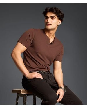 Outpost Makers Snap Henley - Black