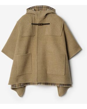 Burberry Wool Duffle Cape - Natural