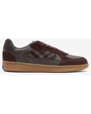 Burberry Trainers - Brown