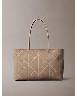 Calvin Klein Suède Tote Bag Met Logo Embleem - Naturel