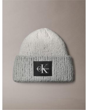Calvin Klein Monologo Ombre Rib Beanie - Gray
