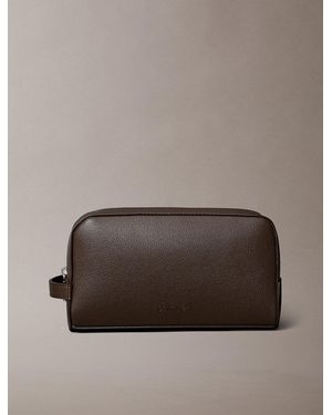 Calvin Klein Wash Bag - Brown