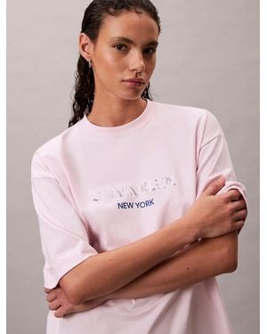 Calvin Klein Relaxed Sequin Logo T-Shirt - Pink