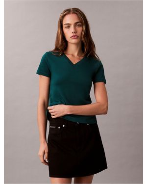 Calvin Klein Liquid Cotton Relaxed V-Neck T-Shirt - Multicolor