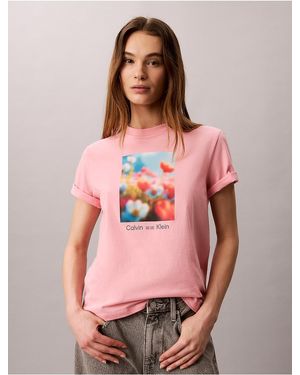 Calvin Klein Calvin Klein Flower Graphic Classic T-Shirt - Pink