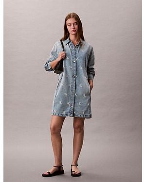 Calvin Klein Denim Overhemdjurk Met Slijtage En Logo - Blauw