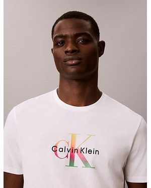 Calvin Klein Jeans Monogram T-Shirt Pride - White