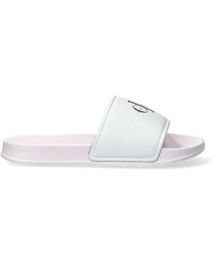 Calvin Klein Chanclas infantiles con logo distintivo - Blanco