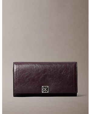 Calvin Klein Emblem Logo Bifold Wallet - Brown