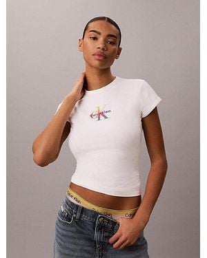 Calvin Klein Jeans Slim Monogram T-Shirt Pride - White