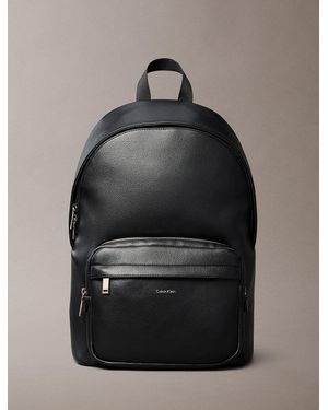 Calvin Klein Sac À Dos Rond Micro-Grainé - Gris