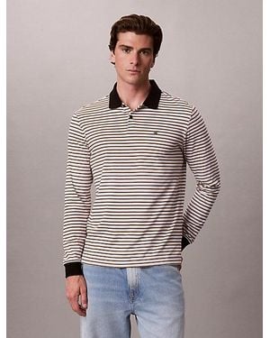 Calvin Klein Jeans Script Logo T-Shirt - Multicolour