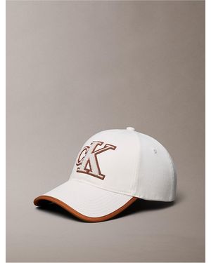 Calvin Klein Uv Twill Bouclé Logo Adjustable Cap - White