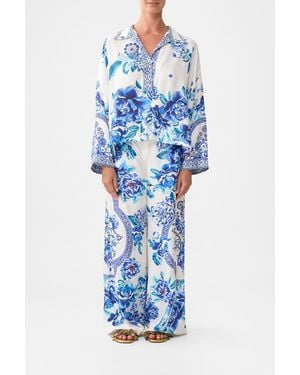 CAMILLA Cropped Relaxed Shirt A Ceramic Garden - Blue