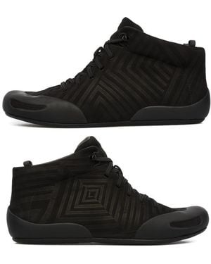 Camper Twins - Black