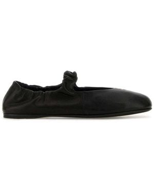 Miu Miu Logo-Embroidered Ballet Flats - Black