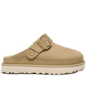 UGG Goldenstar Villa Clogs - Brown