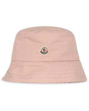 Moncler Reversible Logo Patch Fishermans Hat - Pink