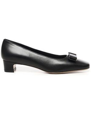 Ferragamo Iconic Bow Court Shoes - Black