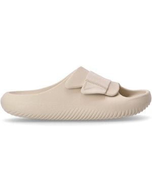 Crocs™ Mellow Luxe Recovery Slides - Pink