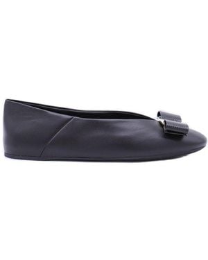 Ferragamo Round Toe Bow Detailed Ballet Flats - Black