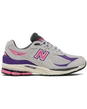 New Balance 2002R Lace-Up Sneakers - Purple