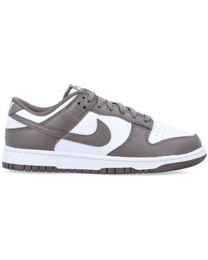 Nike Dunk Retro Low-Top Sneakers - White