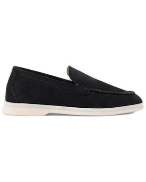 SCAROSSO Ludovico Round-Toe Loafers - Black