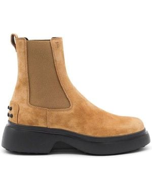 Tod's Round Toe Slip On Boots - Brown
