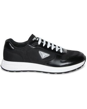 Prada Logo Plaque Low-Top Trainers - Black