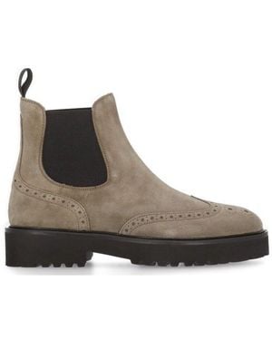Doucal's Perforated Round Toe Slip-On Boots - Brown
