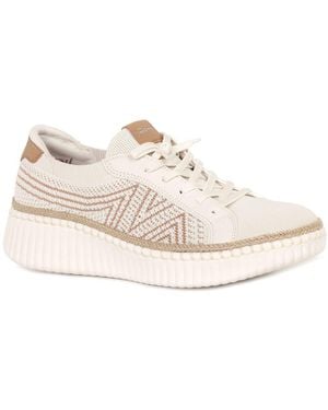 Skechers Wilshire Blvd Trainers - White