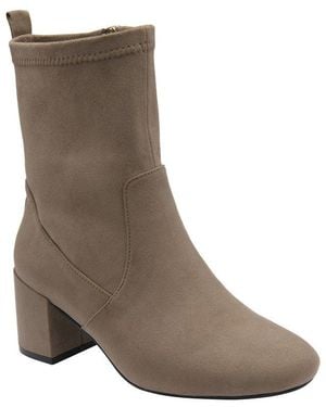 Lotus Oaklyn Ankle Boots - Brown