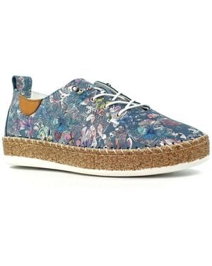Lunar (GRS) Iva Plimsoll Trainers - Blue