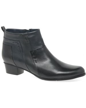 Regarde Le Ciel Stefany 127 Ankle Boots - Black
