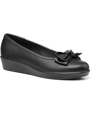 Hotter Jade Low Wedge Court Shoes - Black
