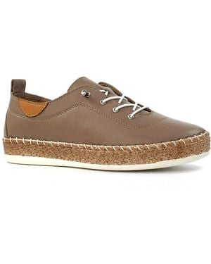 Lunar (GRS) Evie Plimsoll Trainers - Brown