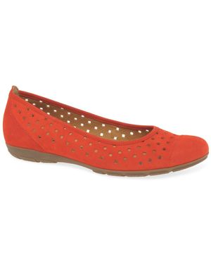 Gabor Ruffle Punched Detail Casual Shoes - Red