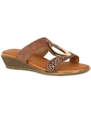 Lunar (GRS) Paradise Low Wedge Sandals - Brown
