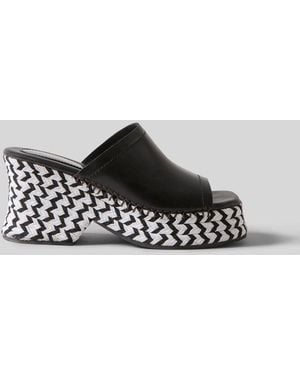 Claudie Pierlot Zweifarbige Geflochtene Pantoletten - Grau