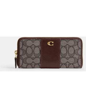 COACH Signature Jacquard Essential Slim Accordion Zip - Brown