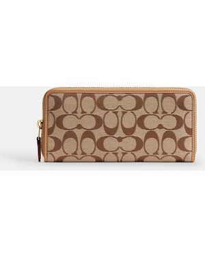 COACH Essential Slim Accordion Zip Wallet - Brown