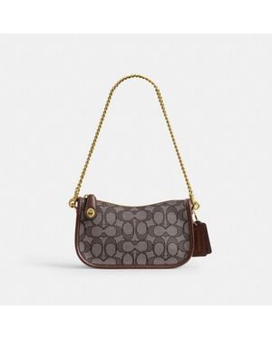 COACH Swinger Bag 20 With Chain In Signature Jacquard - Multicolor