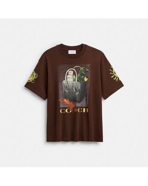 COACH Graphic Relaxed T Shirt In Organic Cotton - Brown