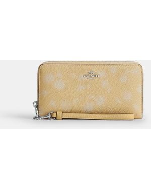 COACH Long Zip Around Wallet With Floral Print - Natural