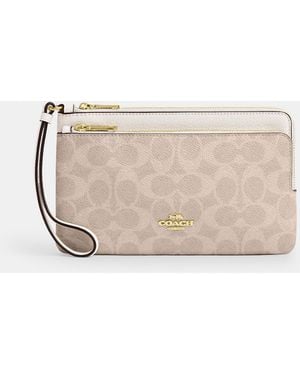COACH Double Zip Wallet - Natural