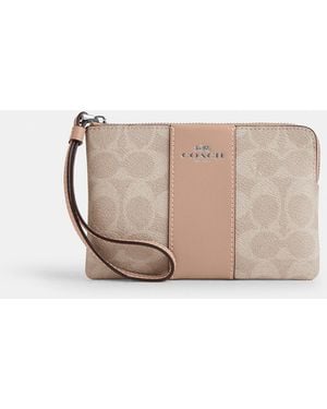 COACH Corner Zip Wristlet - Multicolor