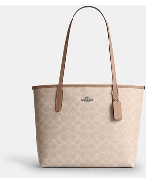 COACH Medium City Tote Bag - Natural