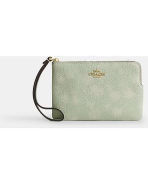 COACH Corner Zip Wristlet With Floral Print - Green